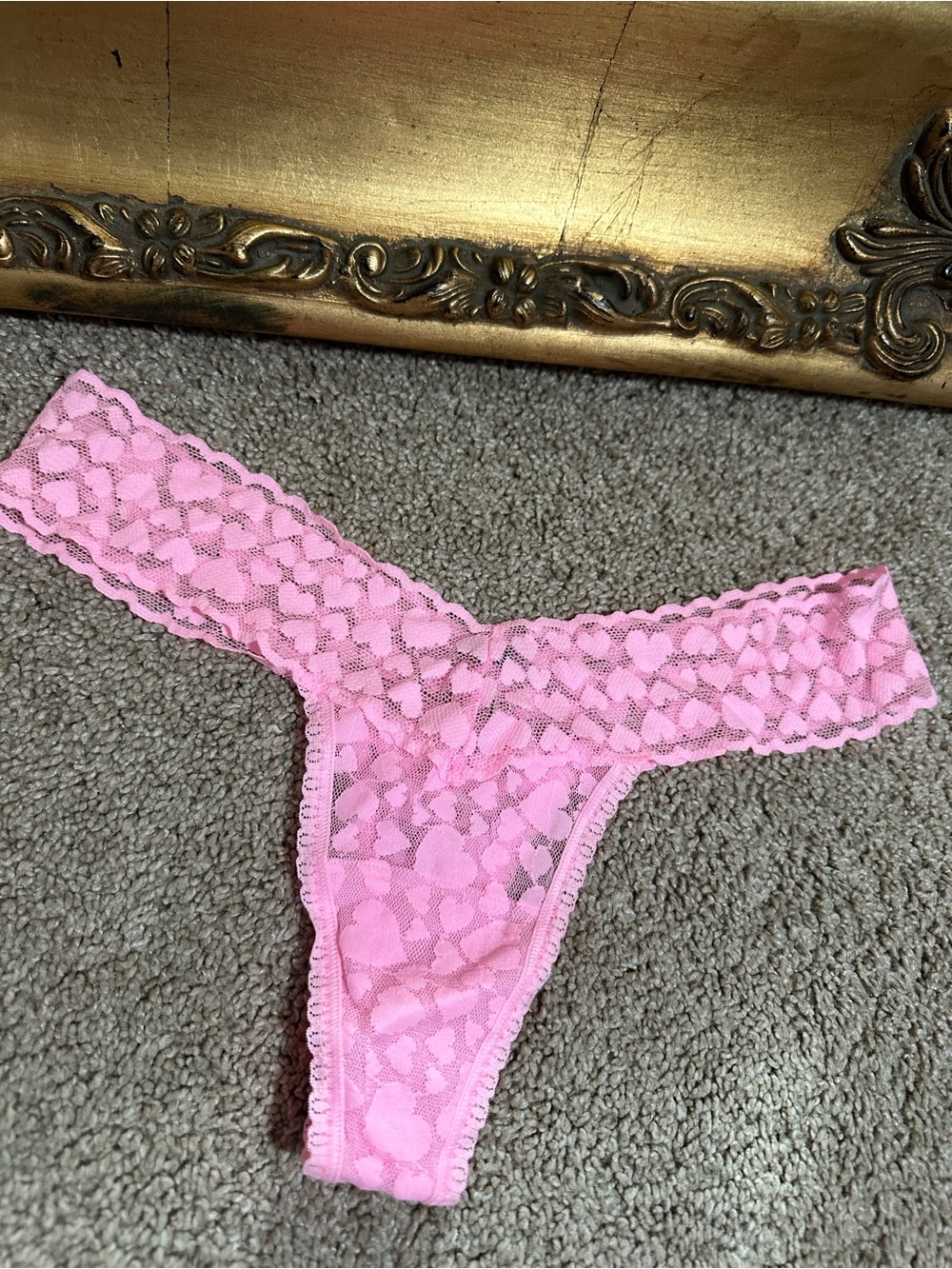 New Victoria's Secret 2011 The Lacie Pink Heart Lace Thong One Size Fits All